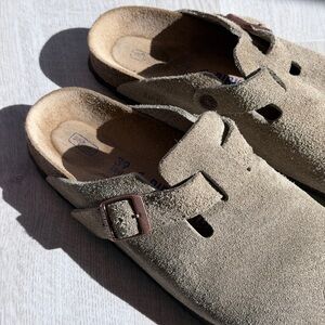Birkenstock Boston Clogs Taupe